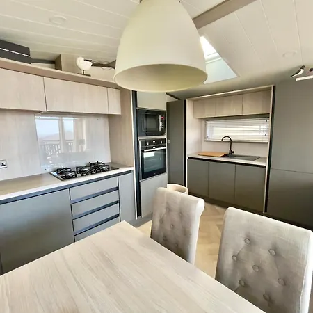 Lodge With Sea & Country Views Newquay  Exterior photo