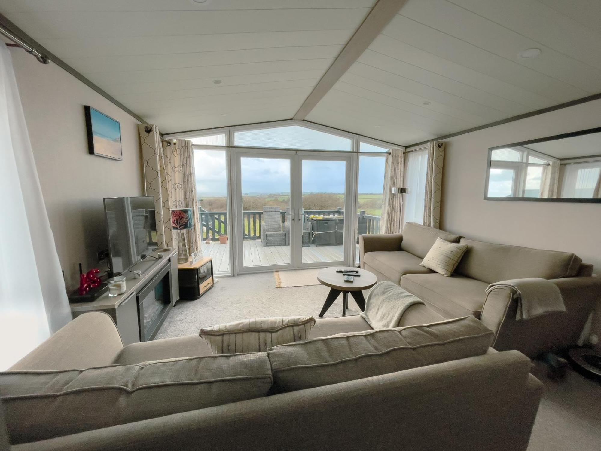 With Sea & Country Views Newquay (Cornwall)