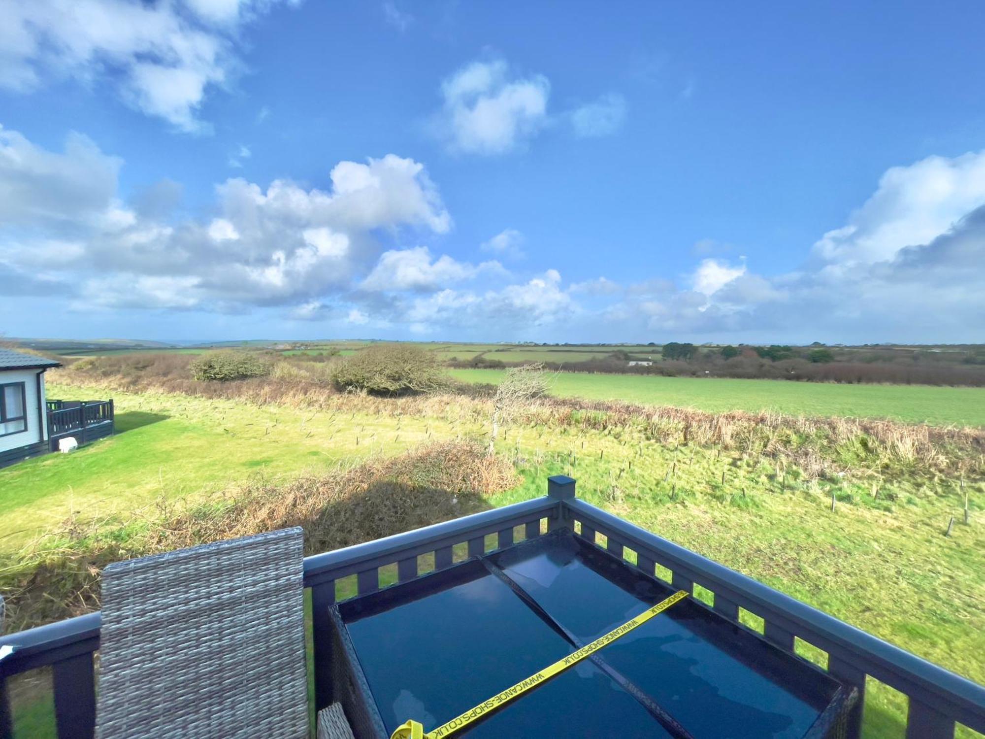 With Sea & Country Views * Newquay (Cornwall)